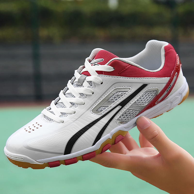 أحذية تنس الطاولة الاحترافية ل - مراجعة Badminton Umpire وسعره