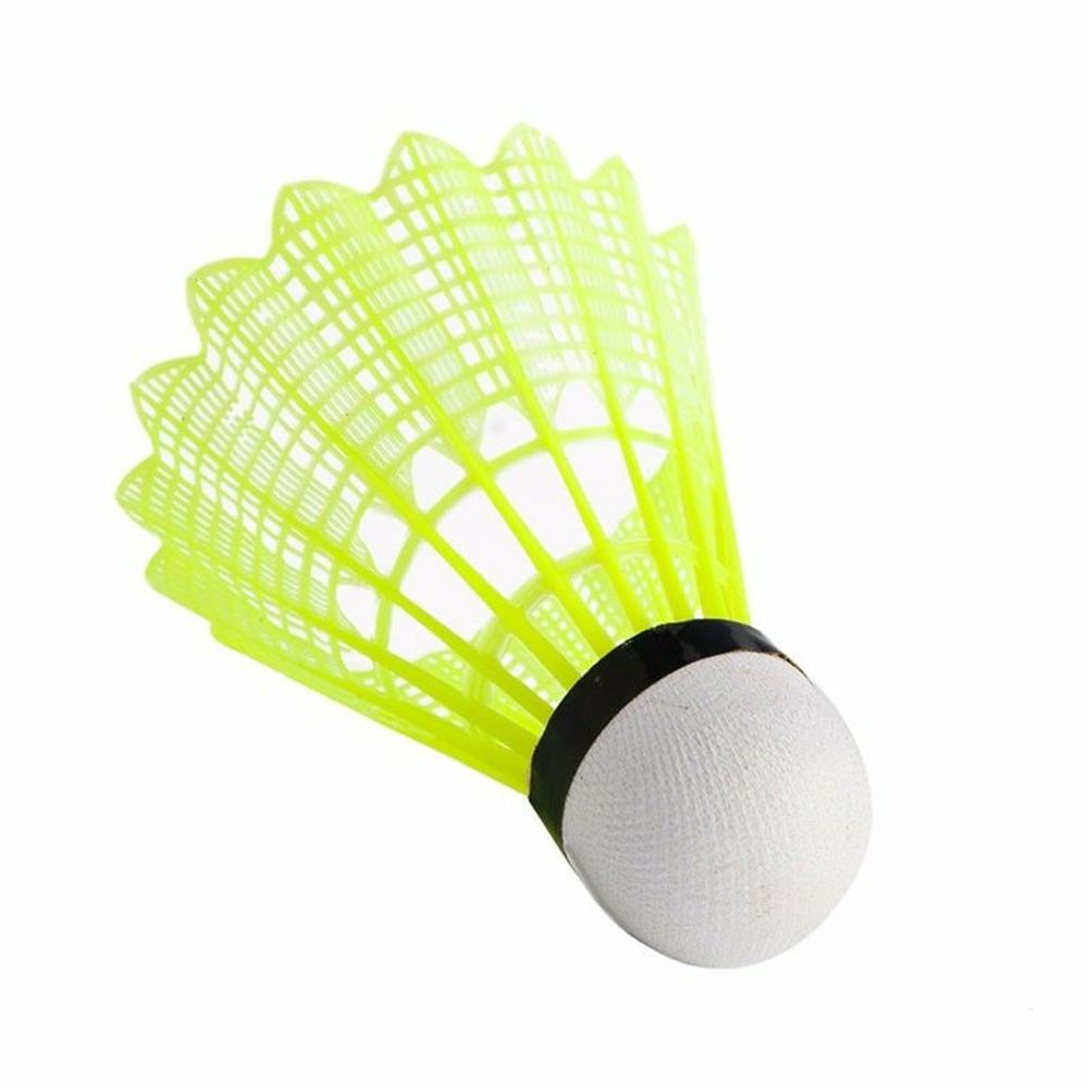 ريشات بدمينتون بلاستيكية جديدة - مراجعة Badminton Nylon Shuttlecock وسعره