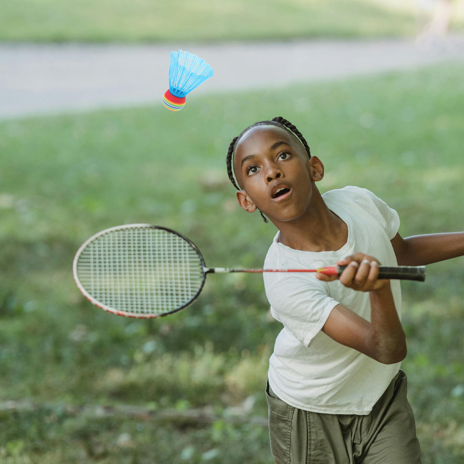 12 قطعة من كرات الريشة الملونة - مراجعة Badminton Nylon Shuttlecock وسعره